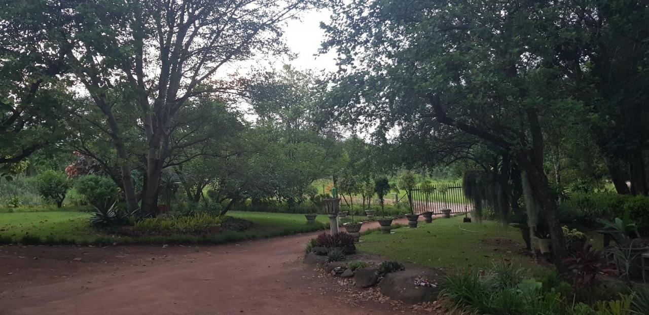 A Farm Stay - Casablanca'S Private Cottage,No Loadshedding! 雾观 外观 照片